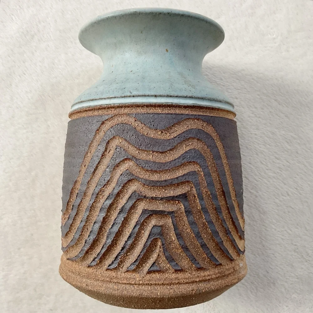 Signed Studio Pottery Vase 8” Blue Carved Stoneware Art Pottery - Picture 3 of 16
